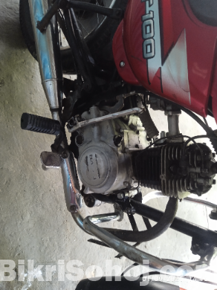Bajaj CT 100